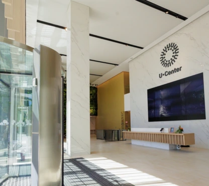 Romcim-U-Center-1-Bucuresti-Inside-Reception-Area-View.webp